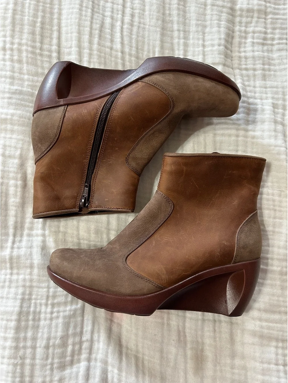 Naot Sky Wedge Boots Bootie Ankle